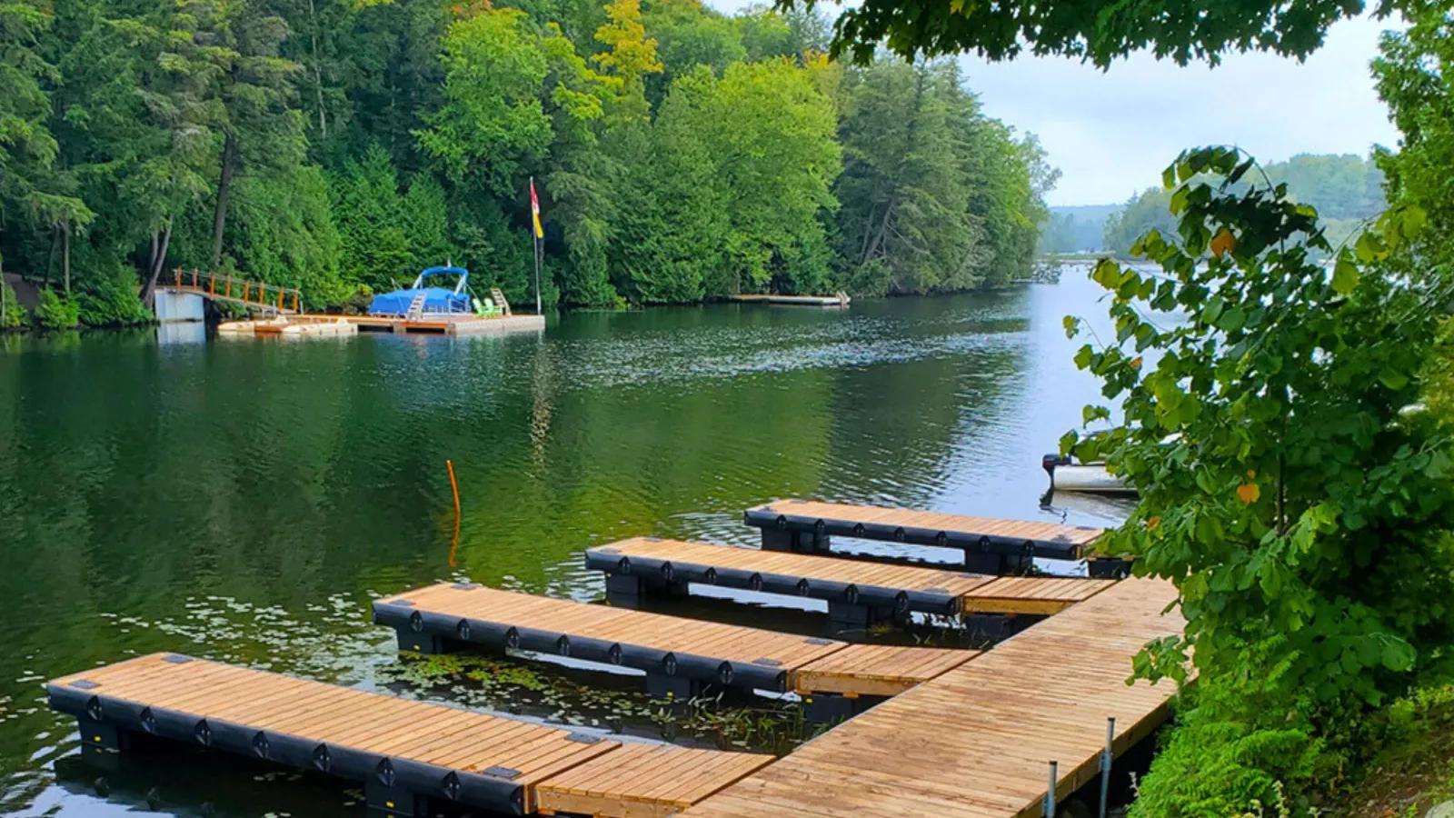 Paudash-Lake-RV-Resort-boat-docks