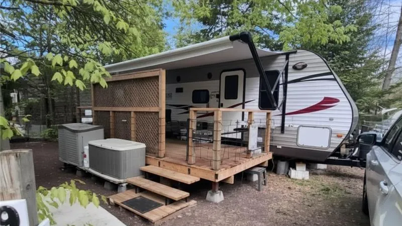 2015 Autumn River  -  Red Bay Tent & Trailer Park